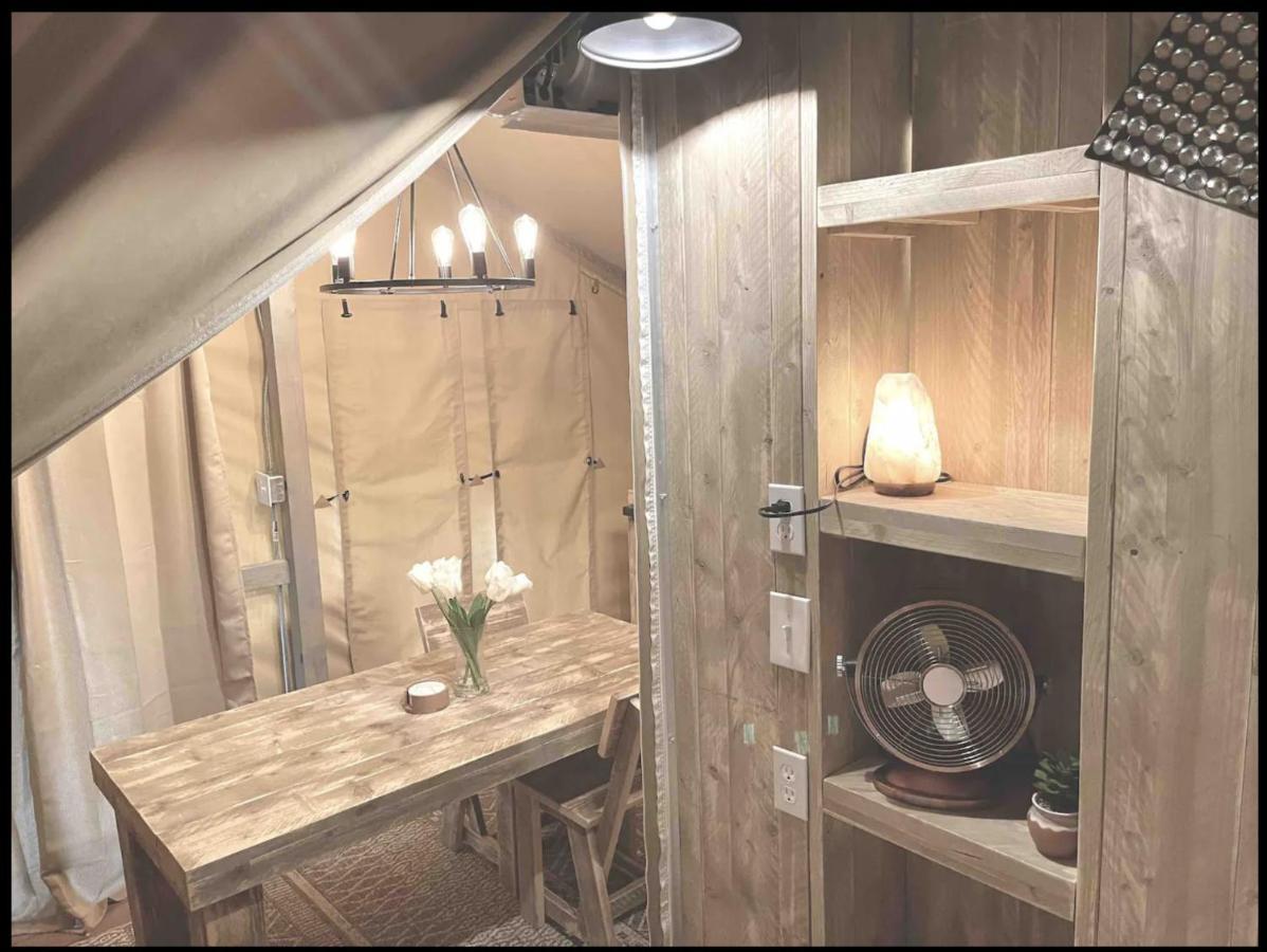 Firefly Season Glamping Hotel Sevierville Exterior photo
